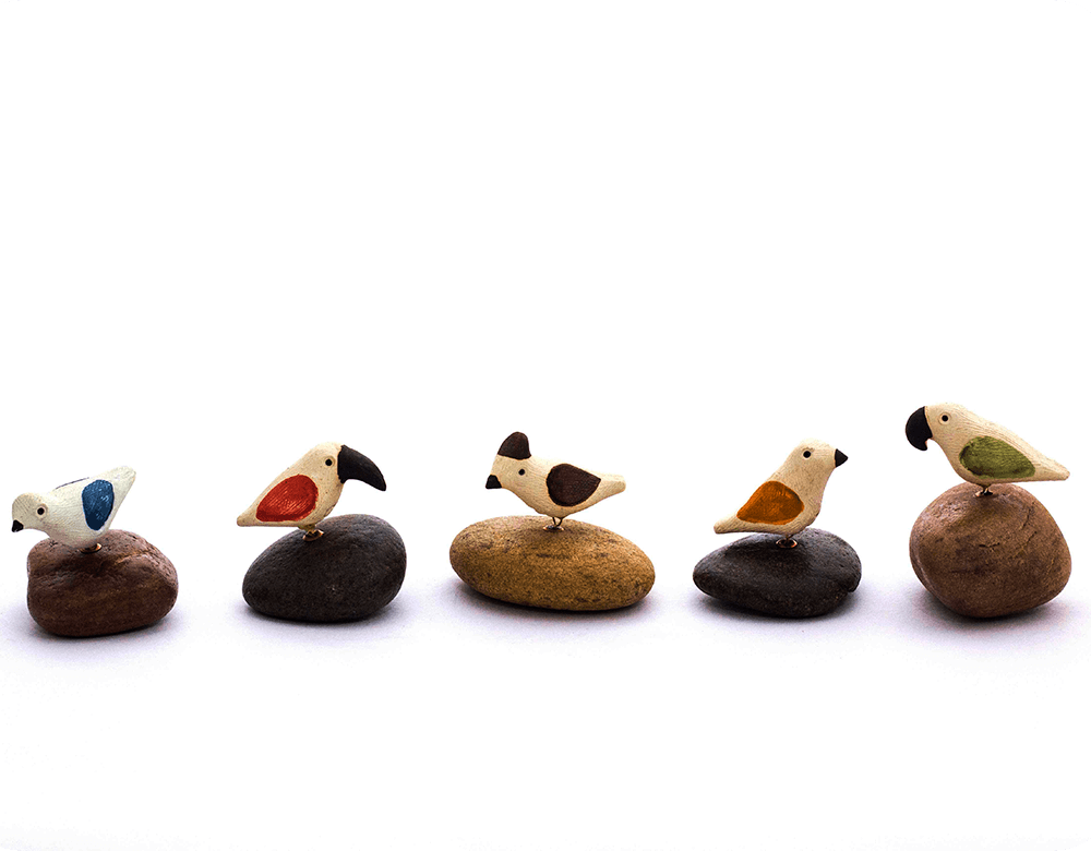 Pebble paper weight - Small Assorted (set of 5)