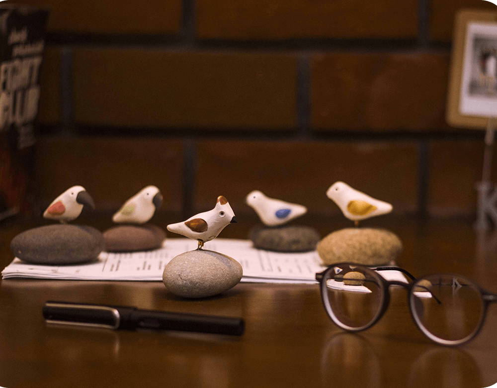 Pebble Paper Weight - Small Assorted